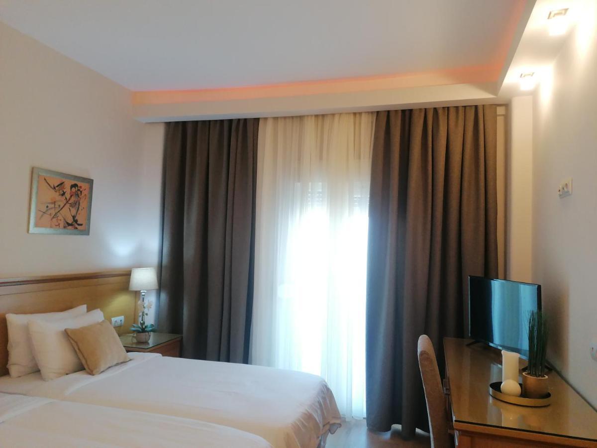 Hotel Alexandros Анхиалос Екстериор снимка