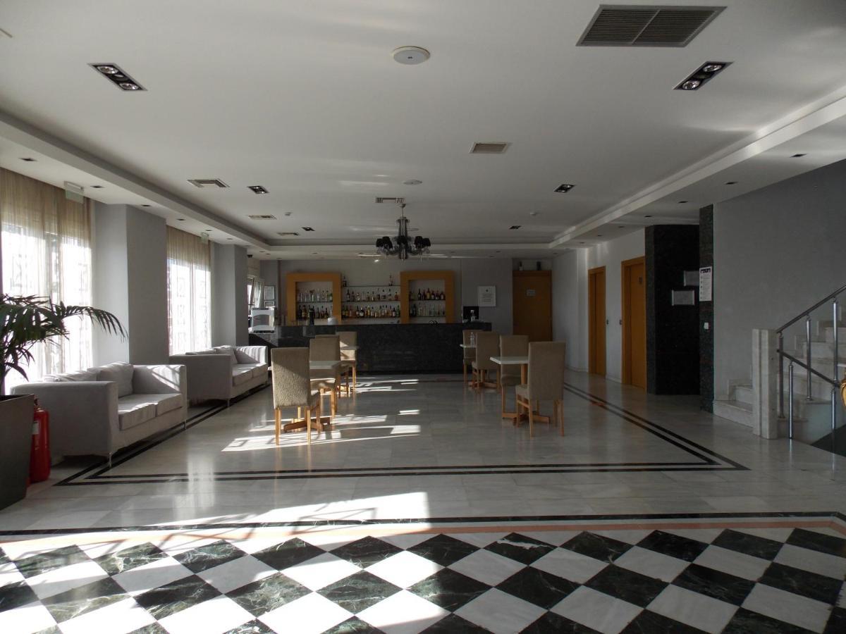 Hotel Alexandros Анхиалос Екстериор снимка