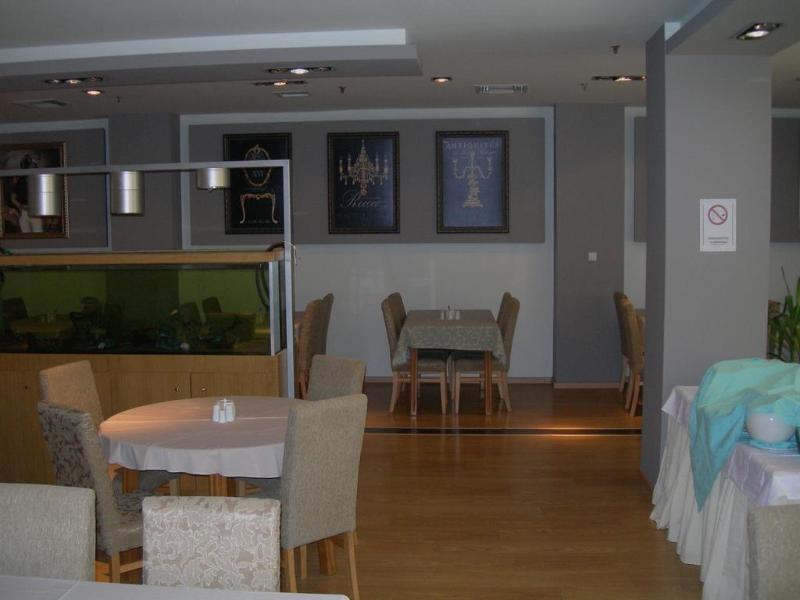 Hotel Alexandros Анхиалос Екстериор снимка